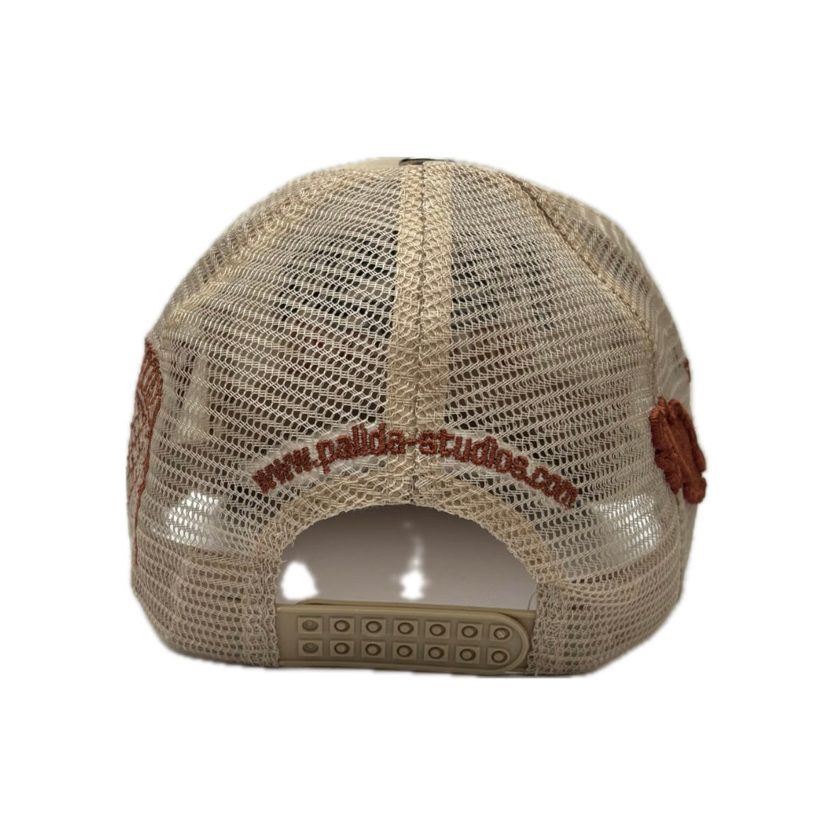 pālida® - PROTEGE™ trucker hat