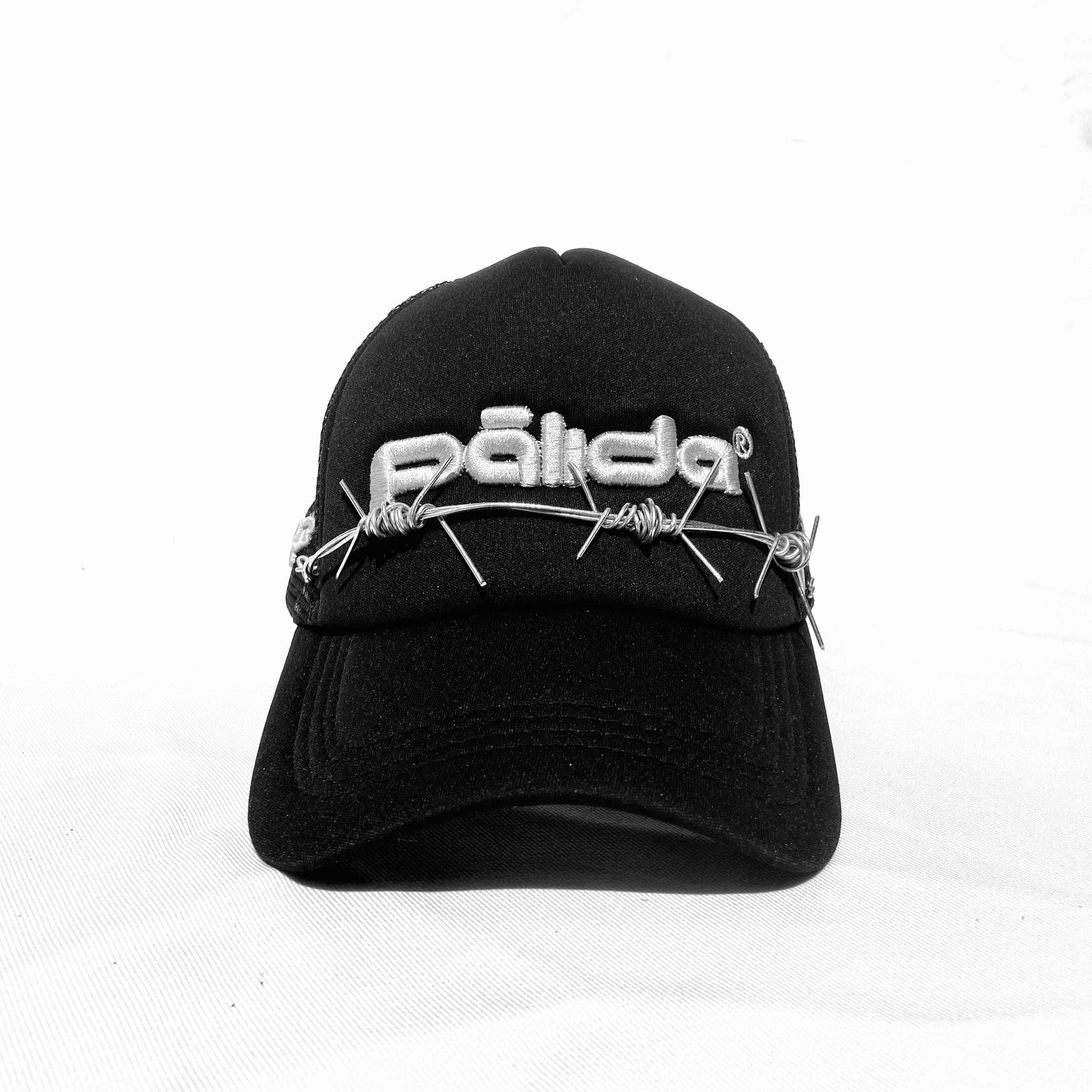 pālida® - SELF DeFENSE™ trucker hat