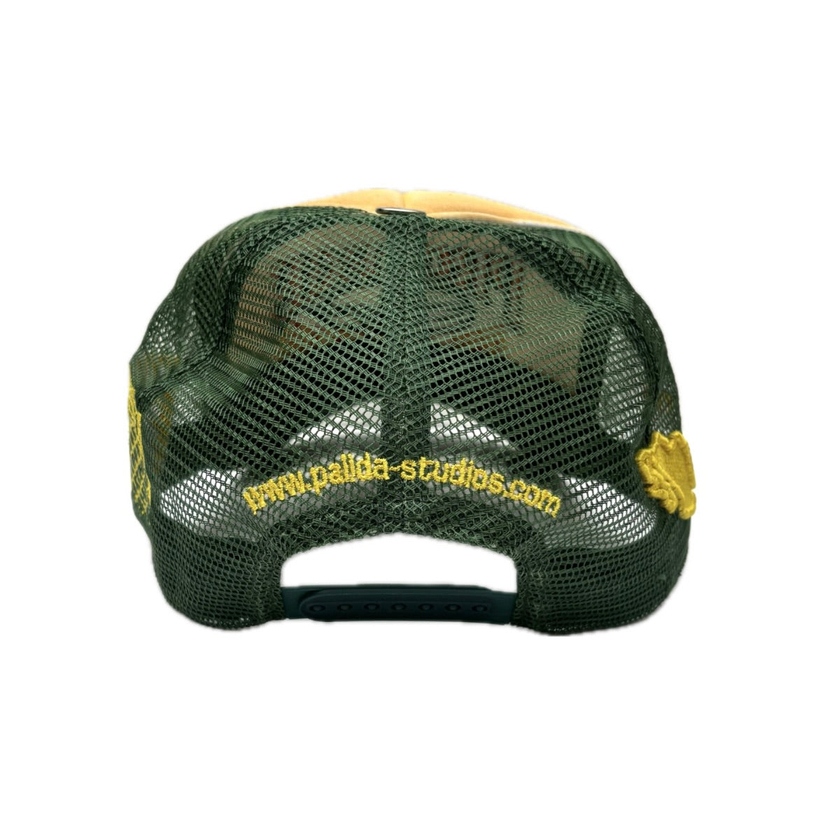 pālida® - PROTEGE™ trucker hat
