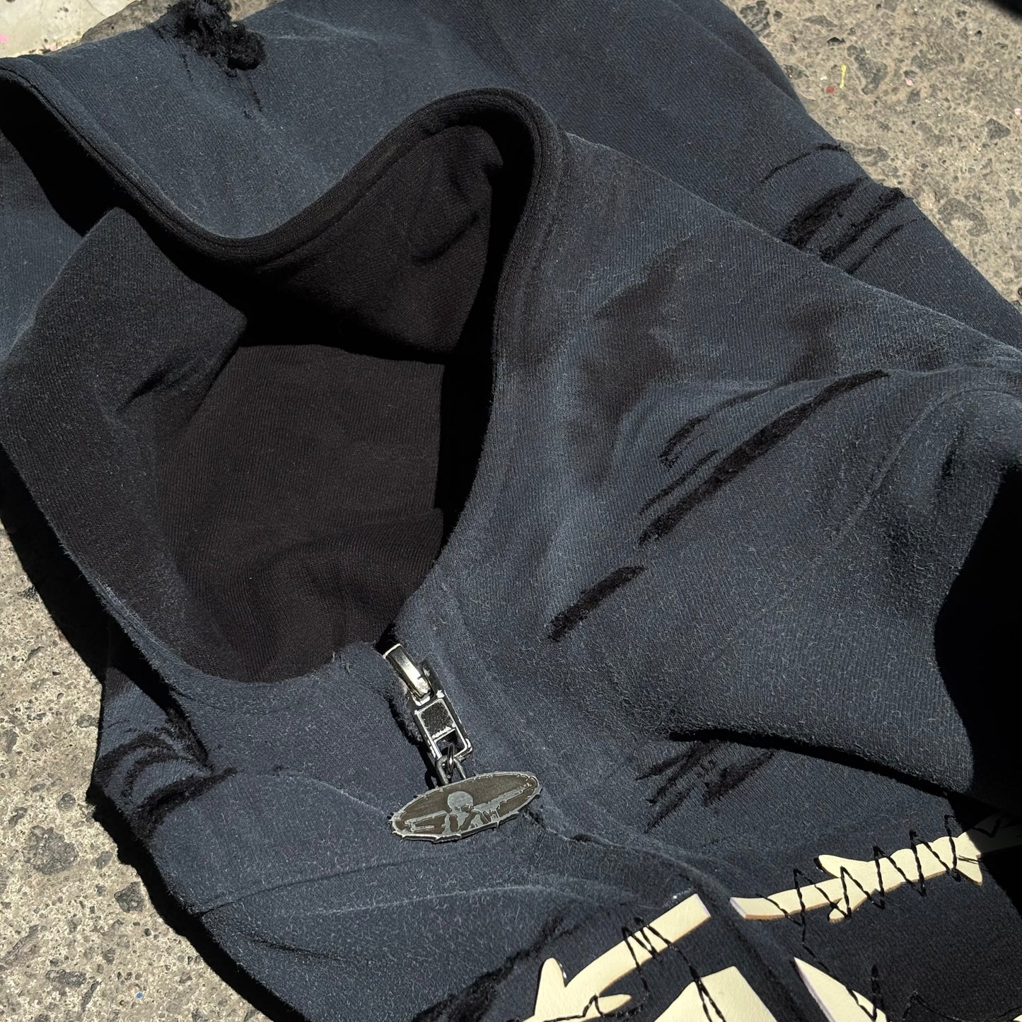 pālida® - FUERZā Hoodie  OBSīDIANA™