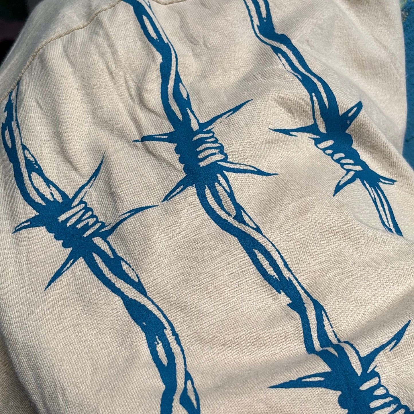 pālida® - CODIGōS Vida_Loca_tee™