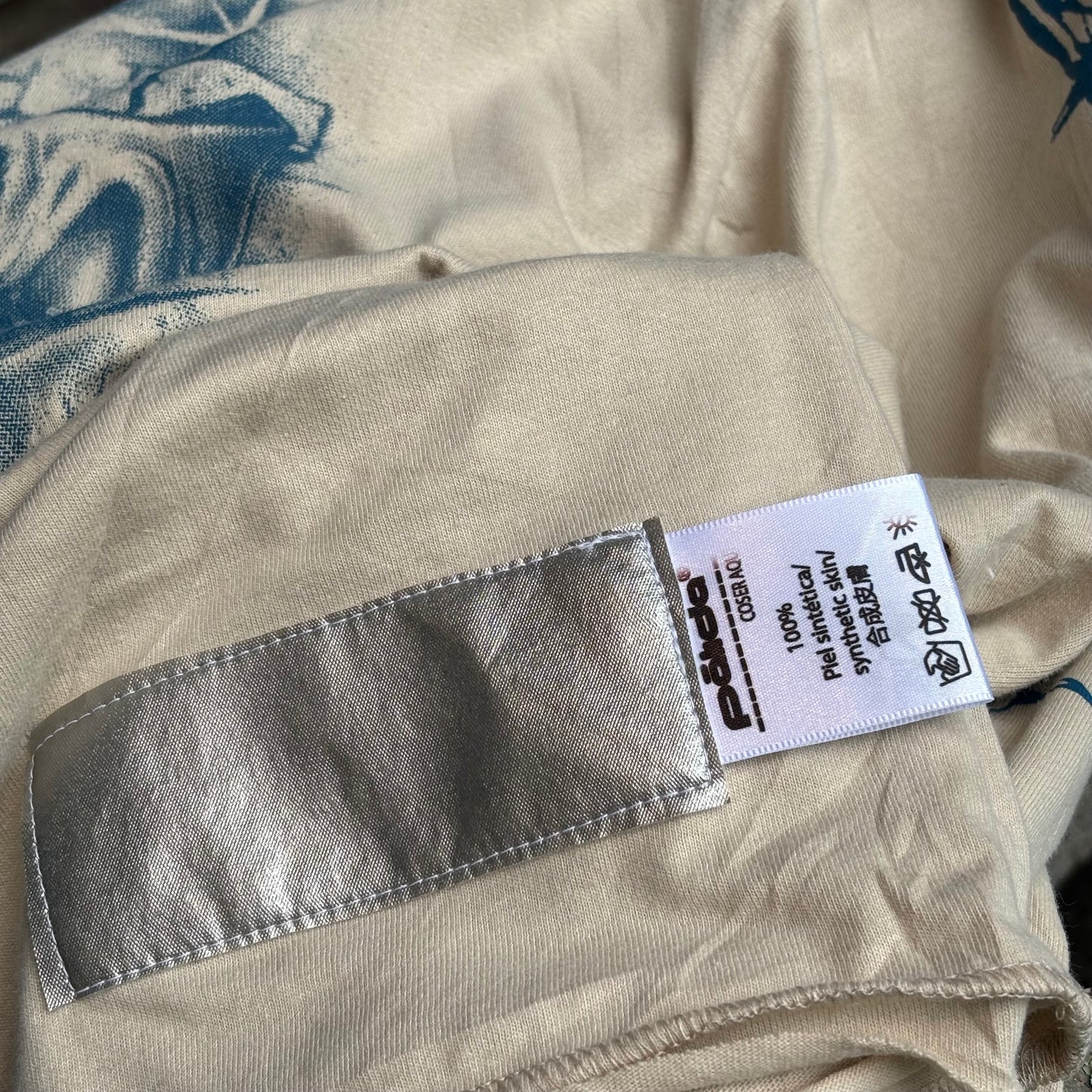 pālida® - CODIGōS Vida_Loca_tee™