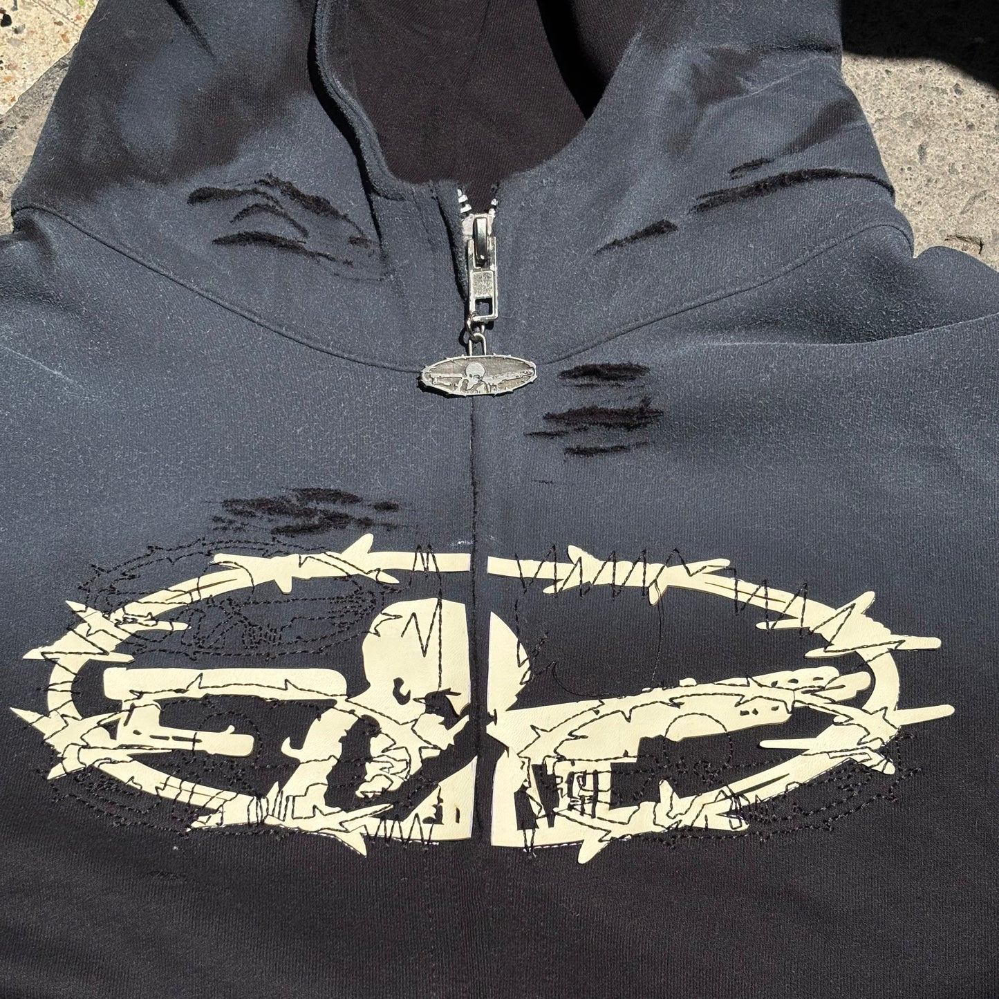 pālida® - FUERZā Hoodie  OBSīDIANA™