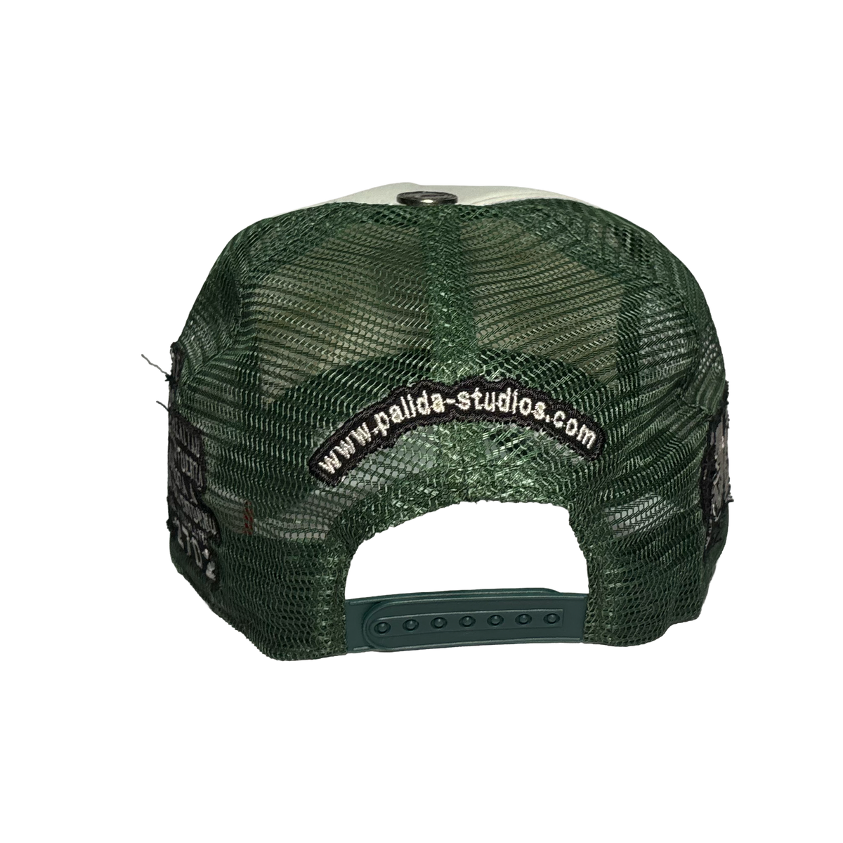 pālida® - P™ trucker hat