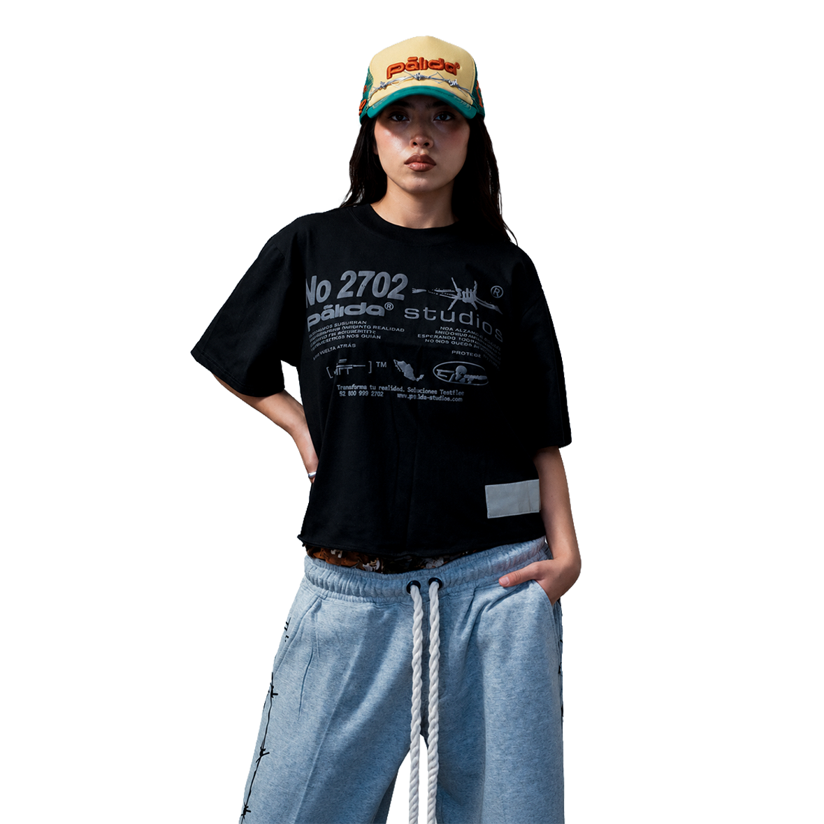 pālida® - Tee REVOLUSIōN cON āLAS [oversize/boxy]